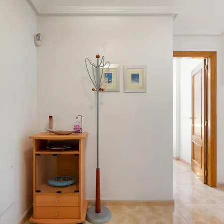 Precioso Soleado, Con Piscina, Cerca Del Mar Daire Torrevieja